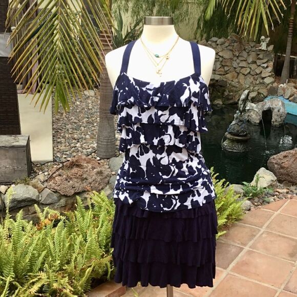 INC INTERNATIONAL CONCEPTS BLOUSE AND SKIRT SIZE MEDIUM - Picture 3 of 5